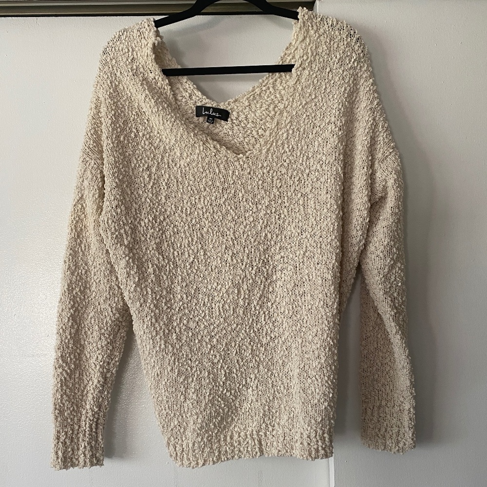 WOMENS LULUS BEIGE SWEATER TWIST BACK SIZE M